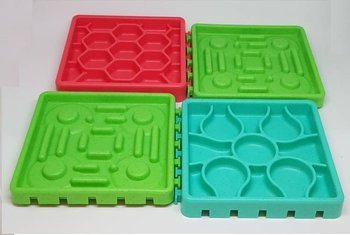 CODY PET Talerz KWADRAT 4w1 15x15x8 cm